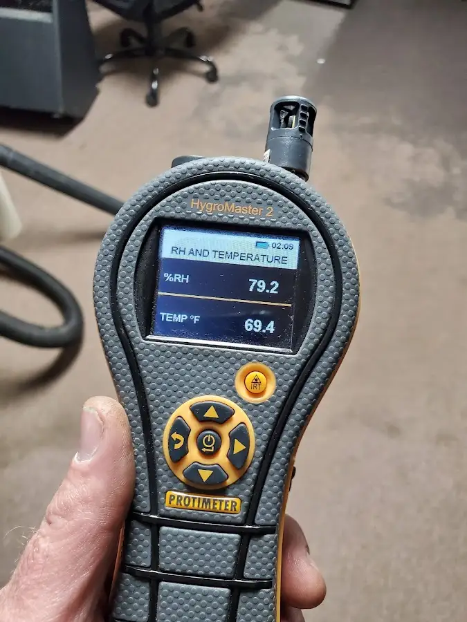 Moisture meter humidity assessment for Fire & Smoke Damage Restoration in Arlington Heights